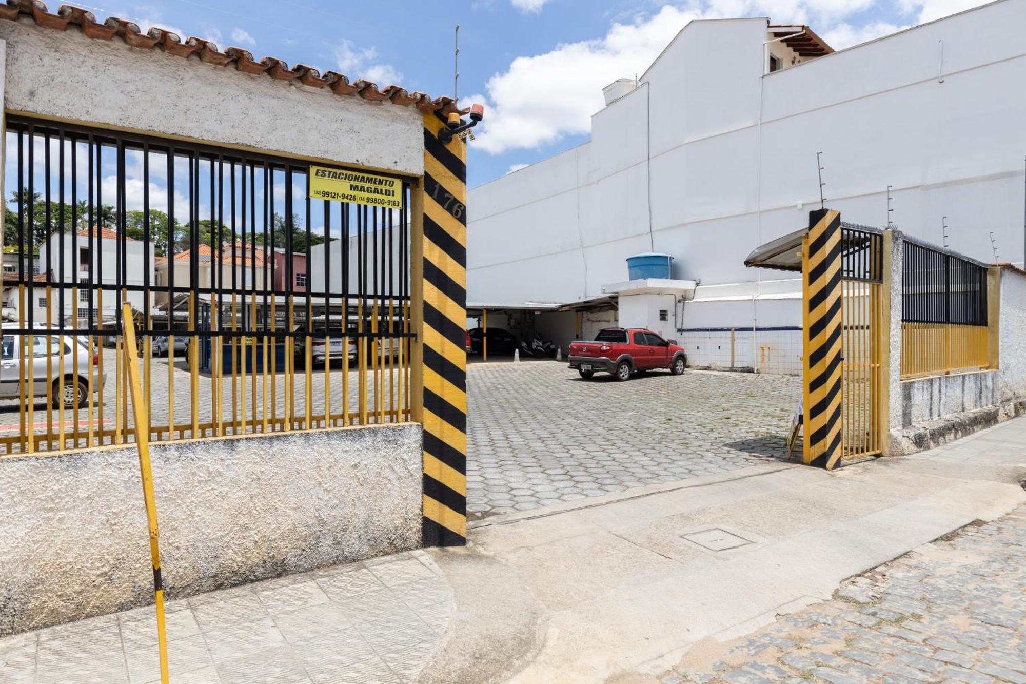 Apartamento Em Sao Joao Del Rei, Ao Lado Da Estacao Ferroviaria, Estacionamento E Ar Condicionado Exteriör bild